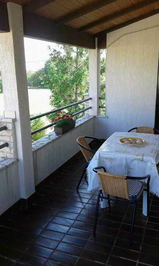 Apartment Tijano Krnica Dış mekan fotoğraf